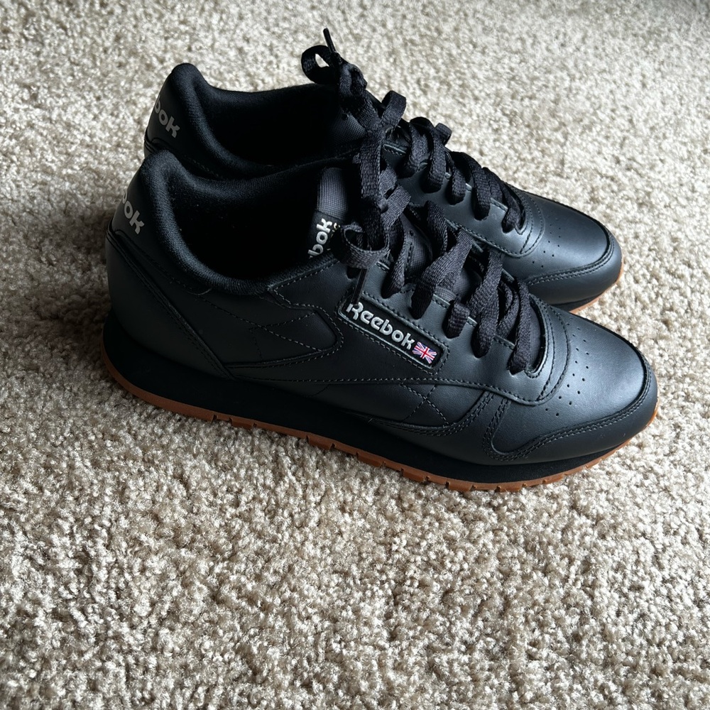 Reebok Classic Black Leather Sneakers